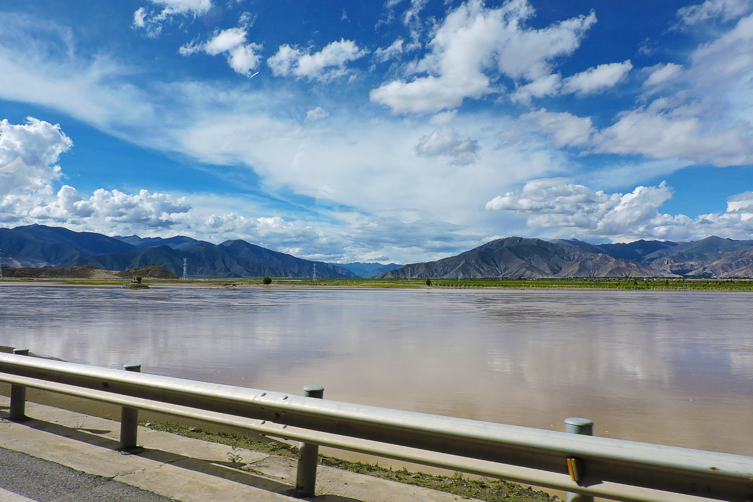 tsedang.webp