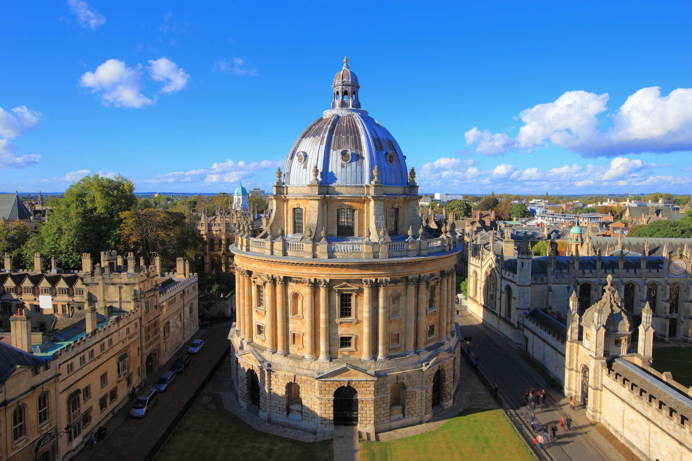 oxford.webp