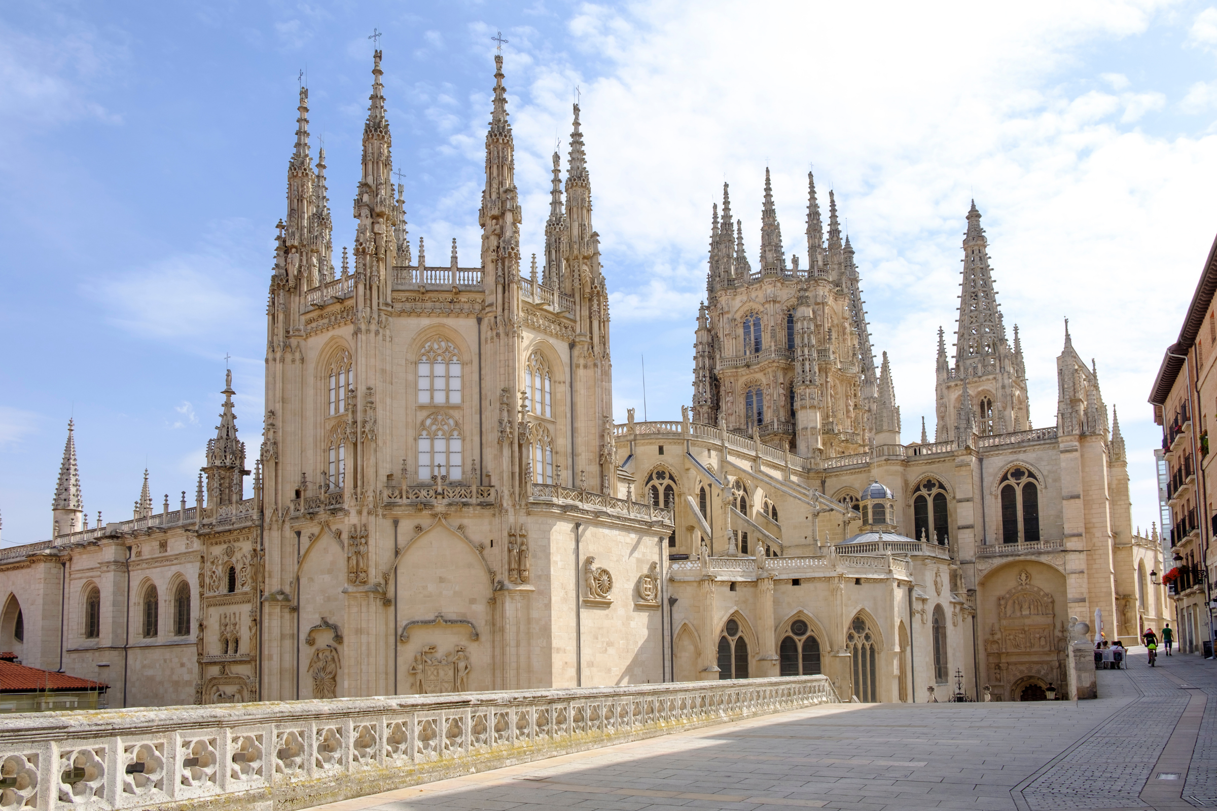 burgos.webp