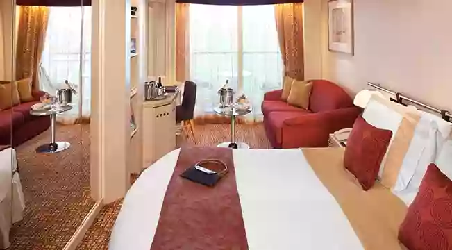 Deluxe Veranda Stateroom