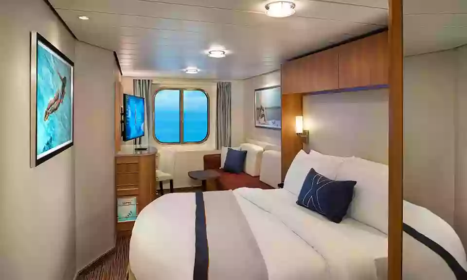 Deluxe Ocean View Stateroom