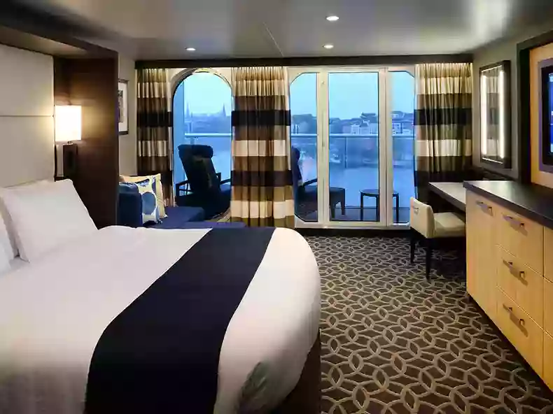 Junior Suite with Large Balcony