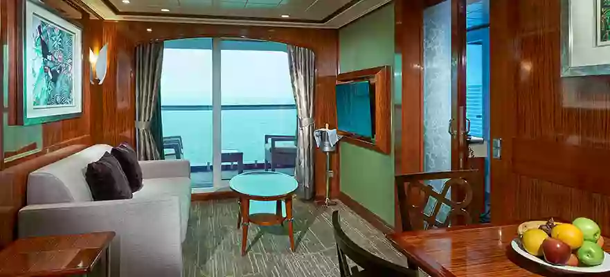 2-Bedroom Deluxe Family Suite with Balcony