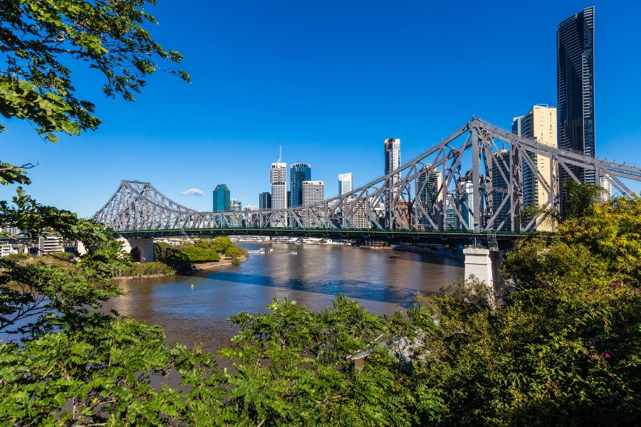 16 Nights Great Barrier Reef & Queensland Coast Cruise with Sydney Stay