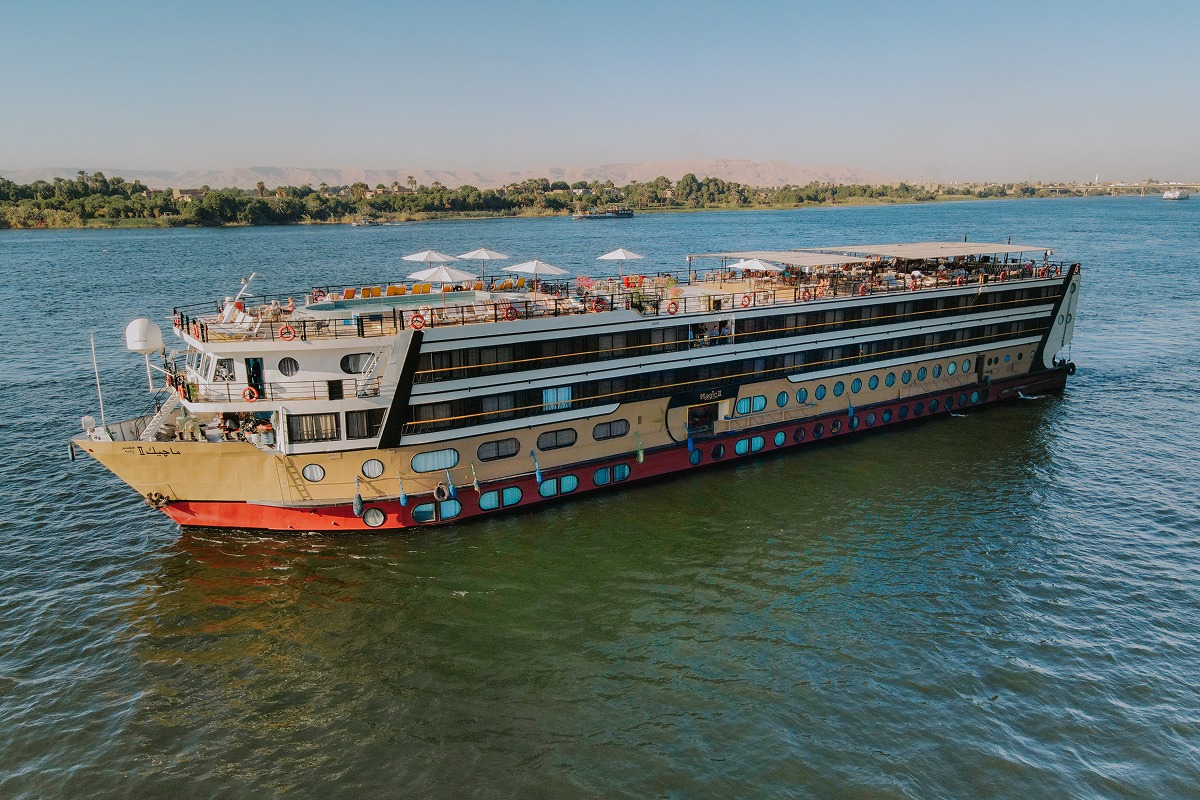 14-Night Cruise & Stay: 7-Night 5-Star Nile Cruise + 7-Night Stay in Giza, Cairo & the Red Sea Riviera